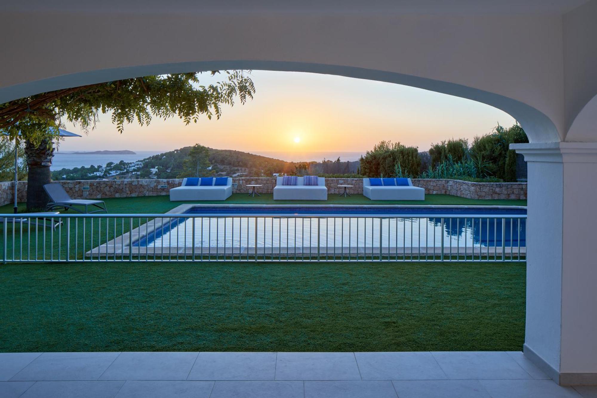 Villa Can Joan I - Fantastic Sunset Views And Family Friendly - Sant Antoni de Portmany Zewnętrze zdjęcie