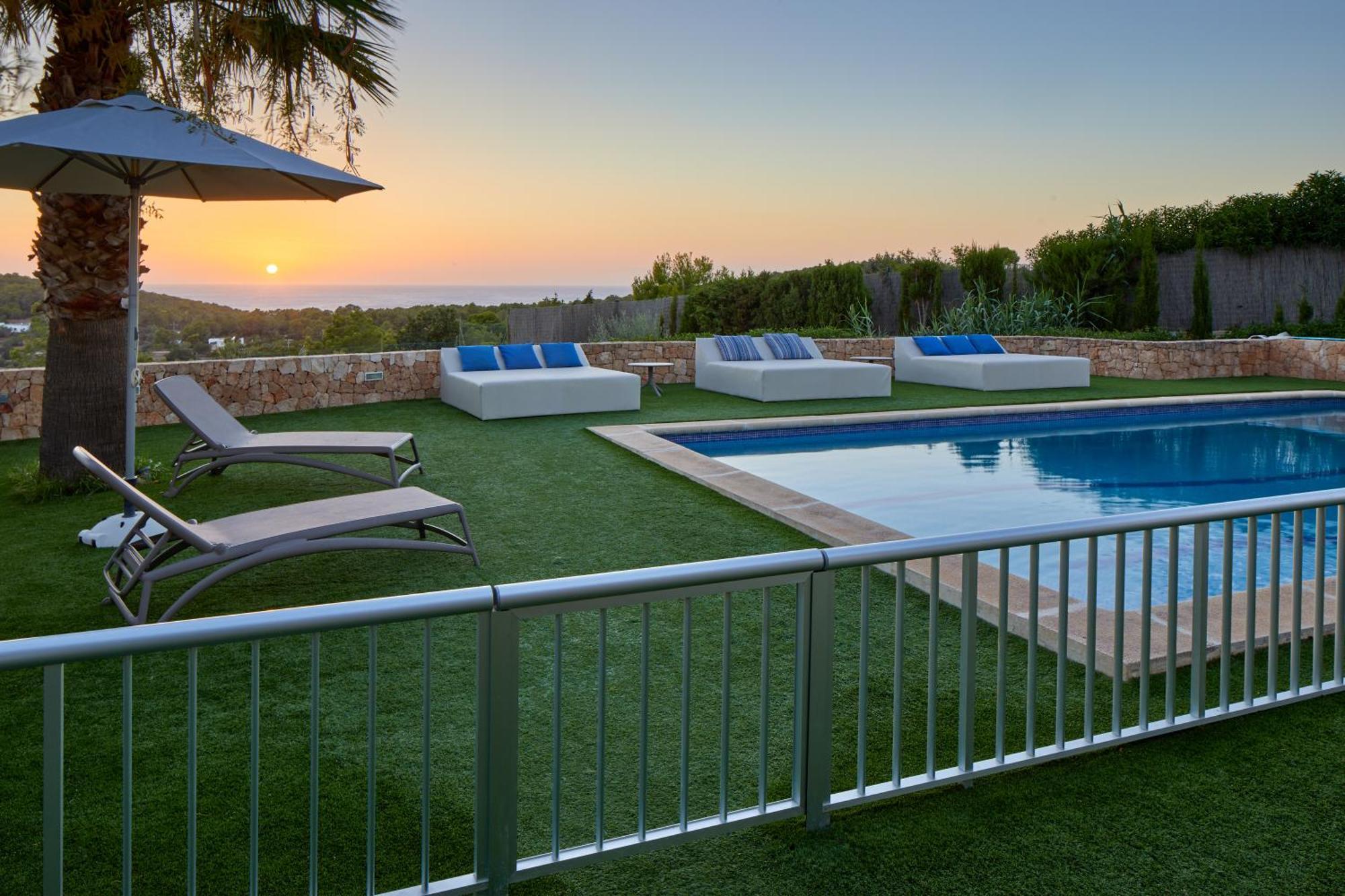 Villa Can Joan I - Fantastic Sunset Views And Family Friendly - Sant Antoni de Portmany Zewnętrze zdjęcie